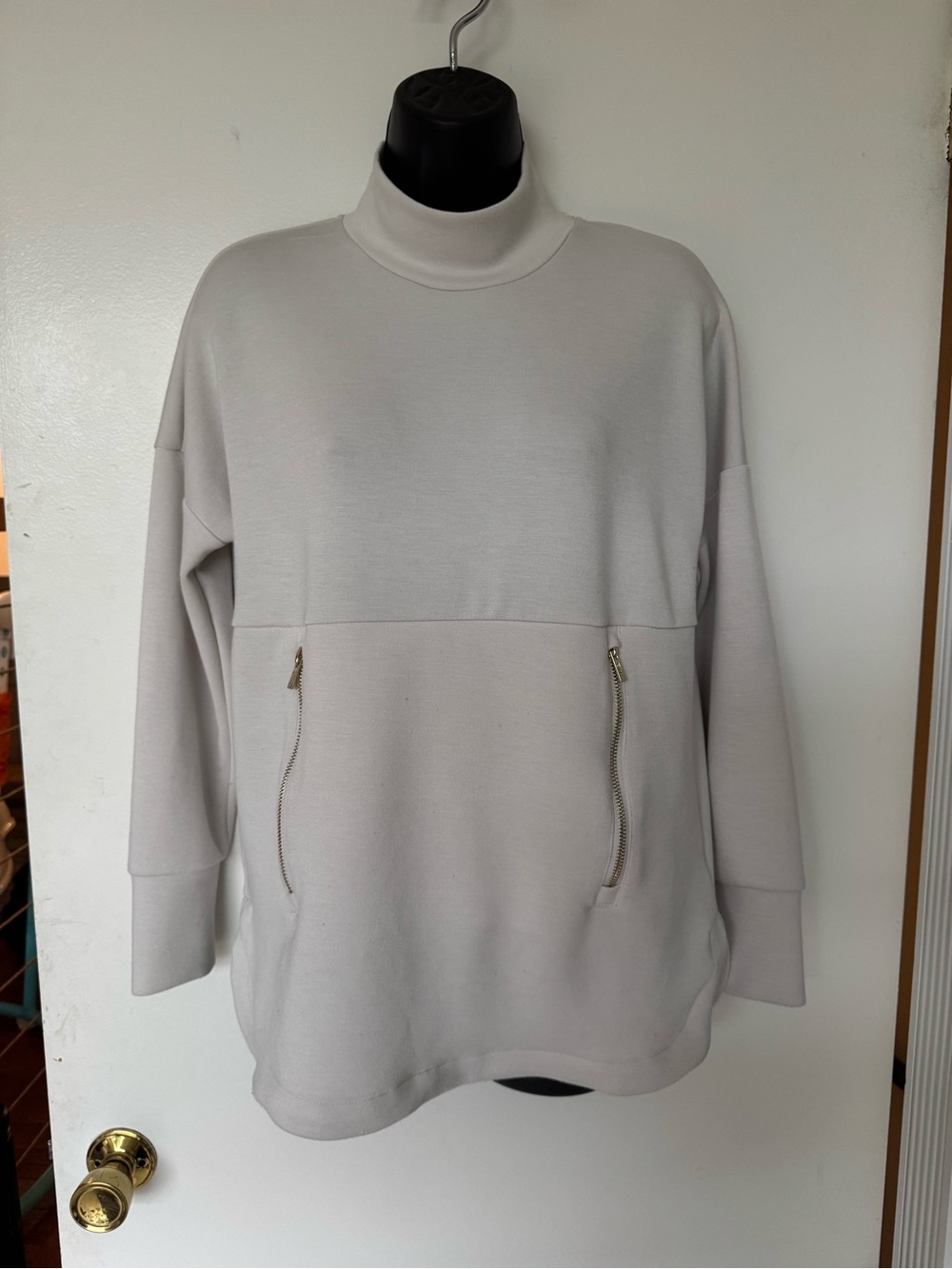 Elie Tahari White Turtleneck Pullover with Zip Pockets